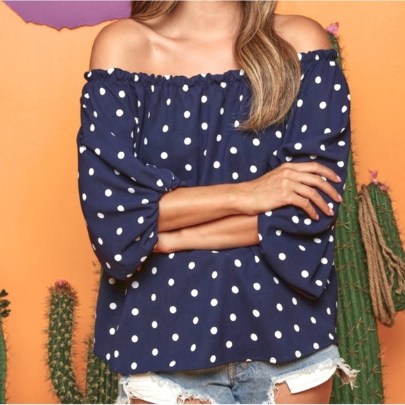 Off the shoulder bubble sleeve top - Picture 2 of 6